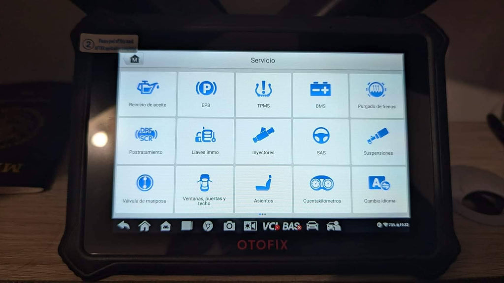 Escáner Bidireccional OTOFIX D1 Lite Bluetooth